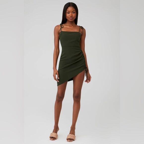green emerald velvet dress Chiara Boni main image 0